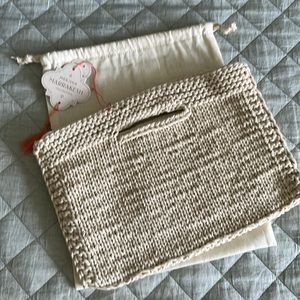 Mer sea Village Clutch